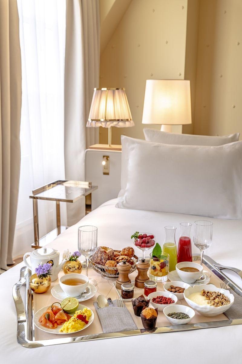 hotel 9 confidentiel paris marais breakfast